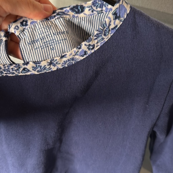 Vineyard vines, mixed media dress- Children’s size medium - Picture 4 of 4